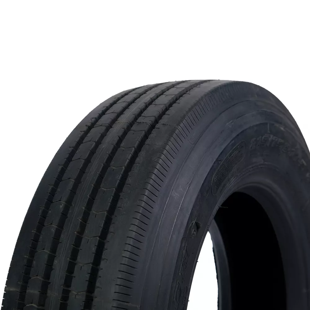 Грузовая шина 215/75 R17,5 Long March LM-216 16PR в Верхнем Уфалее