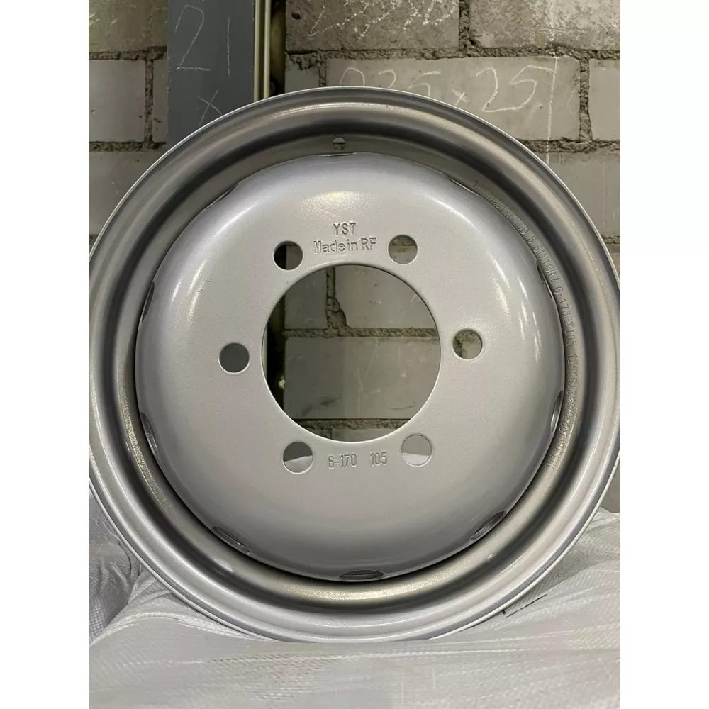 Диск 5,50х16  TREBL ET-105 PCD 6x170 D 130 в Верхнем Уфалее