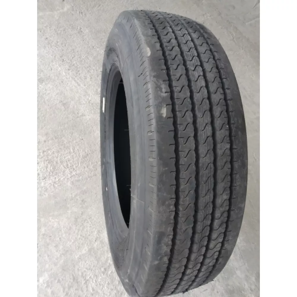 Грузовая шина 255/70 R22,5 Long March LM-120 16PR в Верхнем Уфалее