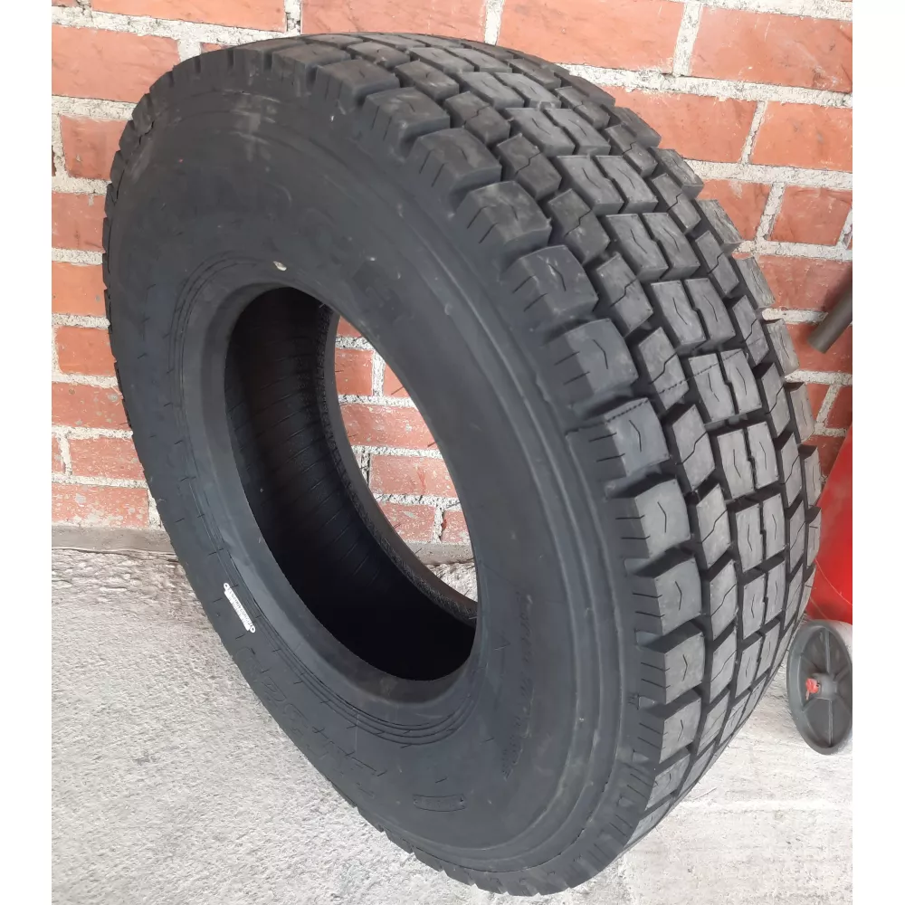 Грузовая шина 305/70 R19,5 Long March LM-329 18PR в Верхнем Уфалее