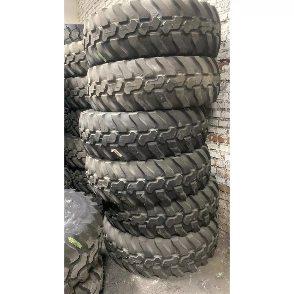 Спецшина 405/70/24 Dunlop sp t9  в Верхнем Уфалее